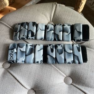 EUC Bala 1lb total (1/2 pound each) Bangles (marble colored)